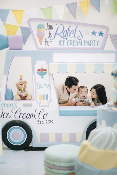 Ice Cream Truck Birthday Party, Ice Cream Theme Birthday Party Ideas, Ice Cream Truck Party, Ice Cream Birthday Party Theme Boy, Ice Cream Birthday Party Boy, Birthday Ice Cream, Ice Cream Truck Birthday, Boys Ice Cream Birthday Party, Ice Cream Cart Birthday