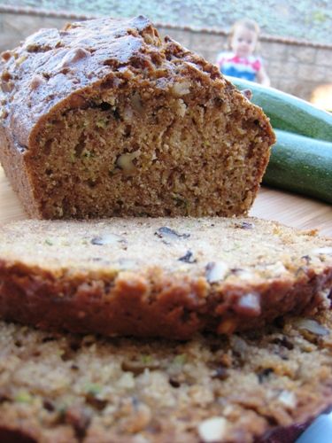 Bulk recipe for zuchini bread- watch out neighbors, gifts are coming your way ;) Best Zucchini Bread, Walnut Bread, Palm Sugar, Muffin Man, Zucchini Bread Recipes, Bulk Food, Coconut Palm, Freezer Cooking, Zucchini Bread