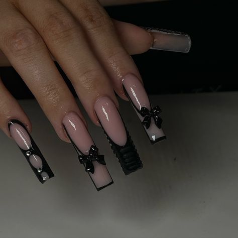 She’s ready for souled out 😌 - - - #nails #nailinspo #longnails #blacknails #nailart #perthnailtech Chrome Hearts Nails Black, Black Bows Nails, Black Nails With Bow Design, Black Xiaohongshu Nails, Long Nails Ideas, Very Long Nails, Black Chrome Heart Nails Long, Concert Nails, Girls Nail Designs