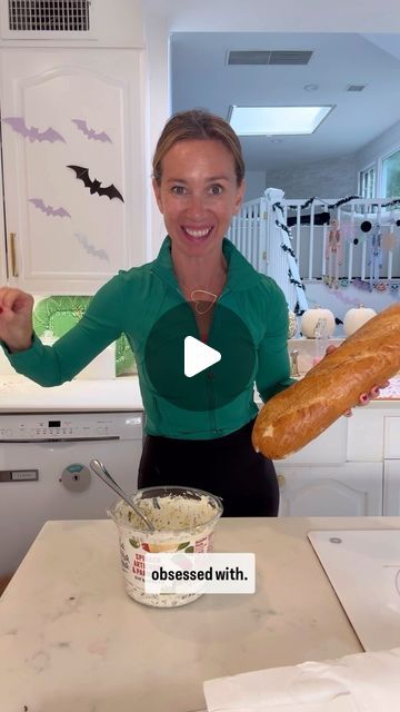 Shannon Doherty on Instagram: "2 INGREDIENT SPINACH ARTICHOKE BREAD!! 🥖 SAVE & SHARE this super easy recipe!! This is my go to hack for hosting!! Wait until you try this!! It is so easy to make and taste delicious!! Will be your new favorite appetizer!!

LIKE + COMMENT - “Bread” - I will send you the full recipe! I am also linking my outfit and some of my favorite baking dishes!! This spinach artichoke dip is my absolute favorite and it’s from Costco!! @costco !! Make sure you’re following me to get all the links!!
#easyrecipes #easyrecipe #recipe #momhack #tipsandtricks #appetizers #appetizer #appetizerhack" Spinach Artichoke Bread, Easy Spinach Artichoke Dip, Artichoke Bread, Shannon Doherty, Food Bread, Bread Appetizers, Bread Loaf, Baking Dishes, Spinach Artichoke Dip