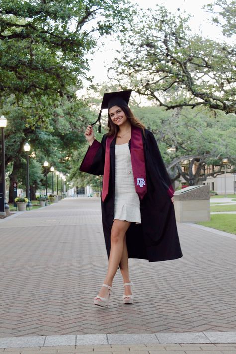 Graduation university texasa&m tamu maroon brunette adult heels outfit cap gown Maroon Graduation Gown, Dress For Graduation University, Grad Cap And Gown, Dress For Graduation, Graduation University, Nursing Graduation Pictures, Maroon Outfit, University Graduation, Graduation Gown