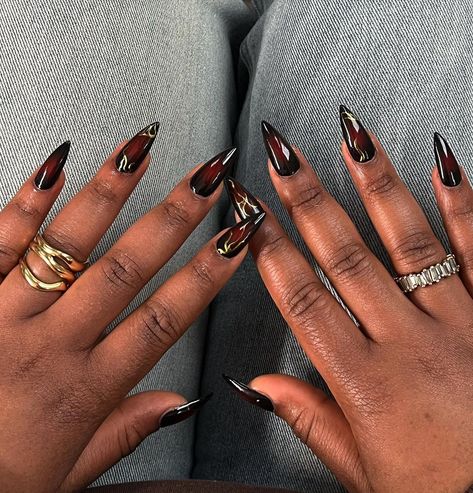 South London Nail Artist (@sheenailss_) • Instagram photos and videos Nail Photo Ideas, Fall Nails Dark Skin, Fall Nails Black Women, Jazz Nails, Black Women Nails, Black Woman Nails, Nails Black Women, Acrylic Aesthetic, Henna Nails