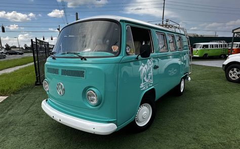 Brazilian 1983 Volkswagen Kombi T2 "Taxi Bus" | Hemmings.com Raise Eyebrows, Volkswagen Type 2, Car Shows, American Cities, Orlando Fl, Car Show, Rarity, Buses, South America