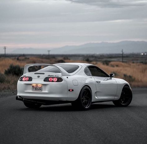 Toyota Supra Mk4 White, White Nissan, Toyota Supra Mk3, Cars Modified, Supra Mk4, Toyota Supra Mk4, Best Jdm Cars, Mitsubishi Lancer Evolution, Honda S2000