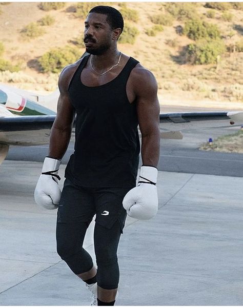 Boxing Men Aesthetic, Boxing Outfit Men, Jordans Aesthetic, Michael Bakari Jordan, Workout Pics, Black Men Fashion Urban, Gentleman Aesthetic, Michael B Jordan, Street Style Outfits Men