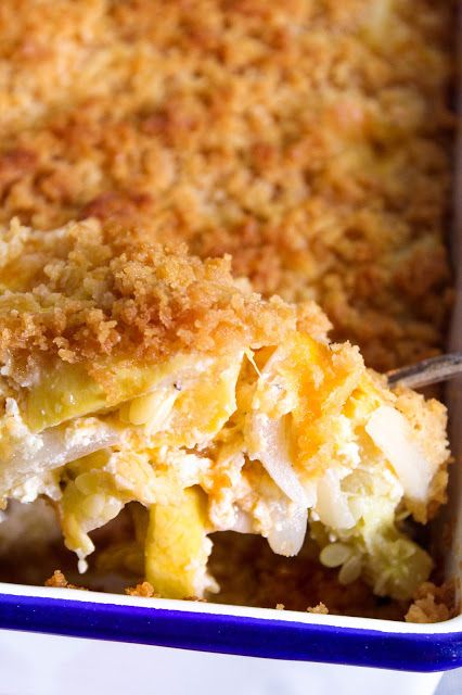 Exceptional Squash Casserole Creamy Squash Casserole, Garden Zucchini, Yellow Squash Casserole, Yellow Squash Recipes, Squash Casserole Recipes, Veggie Casserole, Vegetable Casserole, Squash Casserole, Yellow Squash