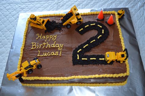 Birthday Cake Construction, Digger Birthday Cake, Construction Theme Cake, Construction Themed Party, Birthday Sheet Cake, Digger Party, Digger Cake, Construction Birthday Cake, Digger Birthday