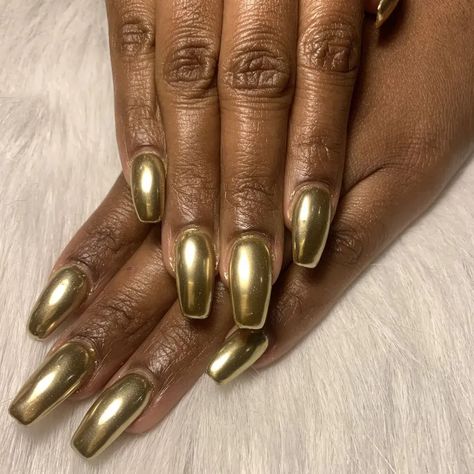 metallic gold nails design for black girls Metallic Gold Nail Designs, Gold Metallic Nails, Metallic Gold Nails, Chrome Nail Designs, Gold Manicure, Gold Chrome Nails, Gold Acrylic Nails, Copper Nails, Necklace Inspiration