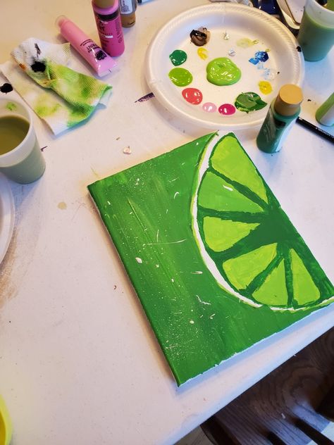 Painting Ideas With Green Background, Green Painting Aesthetic Easy, Easy Green Painting Ideas, Green Acrylic Painting Ideas, Cute Easy Aesthetic Paintings Green, Mini Canvas Art Green Background, Analogous Painting Easy, Green Painting Ideas Art Easy, Green Art Projects