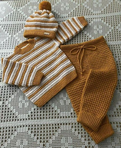 Shoe Crochet, Crochet Baby Clothes Boy, Baby Summer Clothes, Crochet Patterns Baby Boy, Knitted Baby Outfits, Crochet Baby Jacket, Gloves Crochet, Crochet Baby Sweaters, Baby Boy Sweater