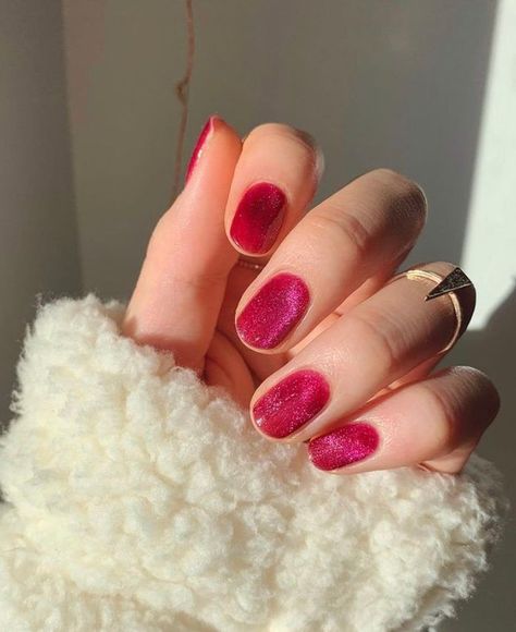 Short Red Nails, Dark Pink Nails, Nail Art Inspo, Purple Glitter Nails, Confetti Nails, Pink Glitter Nails, Gold Glitter Nails, Ombre Nails Glitter, Square Nail Designs