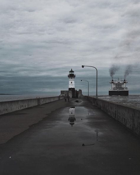 Up North Minnesota, Duluth Minnesota Aesthetic, Minnesota Gothic, Minnesota Aesthetic, North Shore Minnesota, Minnesota History, Sisters Trip, Hangout Ideas, Minnesota Photography