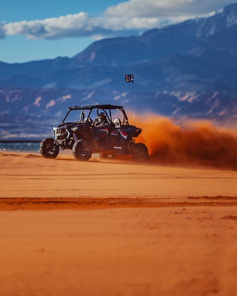 Oooooo... Awwwww.. . . . Location: Sand Hollow Beach Utah Summer, Sand Hollow, Phone Themes, Summer Travel, State Park, Scream, State Parks, Utah, Camping