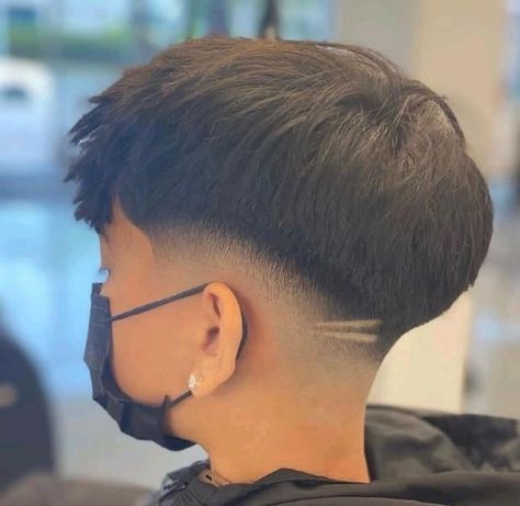 Low Fade Haircut Men's, Fade Haircut Curly Hair, Men Fade Haircut Short, Fade Haircut Styles, Haircut Selfie, Photo Hijab, Drop Fade Haircut, Low Fade Haircut, Men Haircut Curly Hair