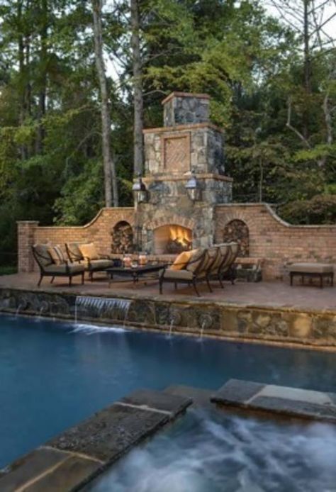 53 Most amazing outdoor fireplace designs ever House Pools, Pools Design, Land Design, Taman Air, Living Pool, Outdoor Fireplace Designs, Pool Cabana, Dream Pools, Backyard Living