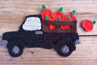 Crochet Truck Applique Free Pattern, Crochet Truck, Old Red Truck, Crochet Applique Patterns Free, Crochet Appliques, Christmas Tree Tops, Crochet Plant, Crochet Applique, Applique Patterns