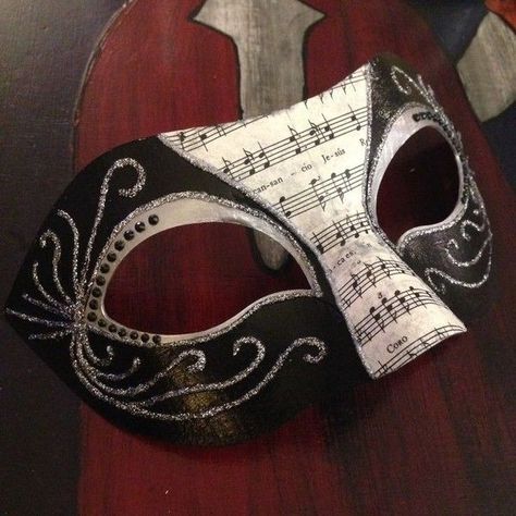 Cool Mask Designs, Diy Masquerade, Diy Masquerade Mask, Masquerade Mask Diy, Circle City, Venice Mask, Venetian Masquerade, Masquerade Masks, Mask Diy