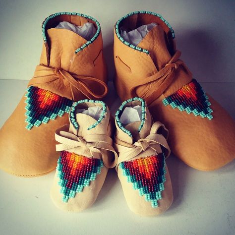 Beaded Baby Moccasins, Baby Boy Moccasins, Baby Moccasin Pattern, Heirloom Baby Gifts, Southwestern Colors, Native American Moccasins, Moccasin Pattern, Leather Baby Moccasins, Beaded Moccasins