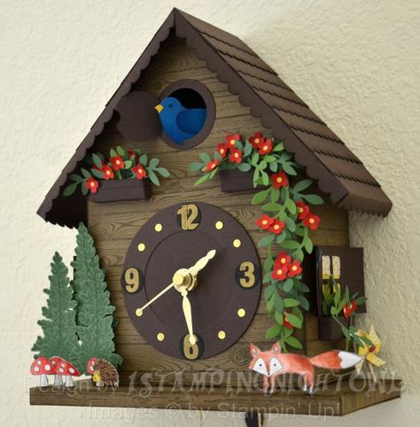 SUO - Real Working Cuckoo Clock Modern Cuckoo Clocks, Window To The World, Clock Card, Clock Craft, Minimalist Clocks, Cute Clock, Display Boards, Event Display, Diy Embroidery Kit