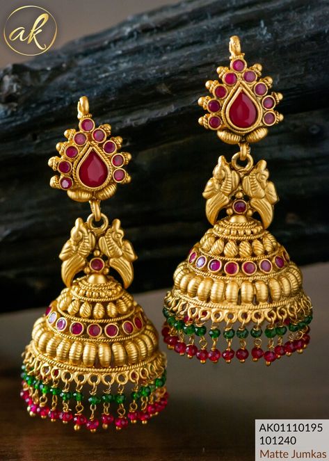 Earrings Jumkalu, Kammala Buttalu Gold Designs, Buttakammalu Designs Gold, Gold Buttas Earrings, Gold Buttalu Earrings Latest Heavy, Gold Earrings Buttalu Models, Light Weight Gold Buttalu, Jumkas Gold In 10 Grams, Zumka Design Gold