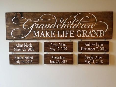 Wonderful gift for Grandparents with each grandchild's own name plate with name and birthday.  The main sign measures 9 x 36, Each hanging name is 3.5 x 10.  The names are hung 3 across.  As you have more grandchildren, additional name plates can be added.  I have listed up to 12 name plates but if you need more, please contact me. Signs are stained or painted(can be distressed if you would like) and then high quality Oracal vinyl is applied.  Each name plate is attached with hooks and eyes.   S Grandparent Gifts Diy, Grandchildren Sign, Grandkids Sign, Best Gifts For Grandparents, Cricut 3, Gift For Grandparents, Oracal Vinyl, Name Plates, Fathers Day Quotes