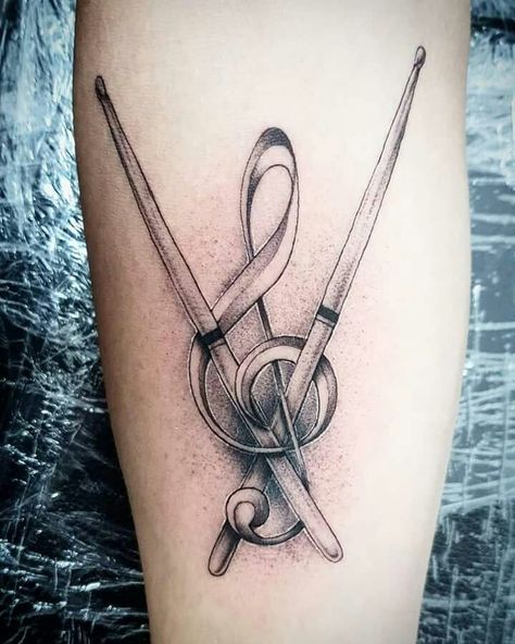 Treble clef tattoo. Tattoo for a drummer. Drum Stick Tattoo, Drummer Tattoo, Notes Symbols, Clef Tattoo, Treble Clef Tattoo, Symbols Tattoos, Drum Tattoo, Polish Tattoos, Music Tattoo Sleeves