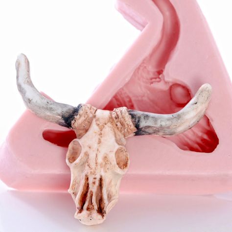 NEW - "LONGHORN SKULL" Silicone Mold Miniature Cows, Skull With Horns, Wrapping Techniques, Silicone Molds Jewelry, Skull Mold, Steer Skull, Casting Aluminum, Wax Molds, Polymer Clay Mold