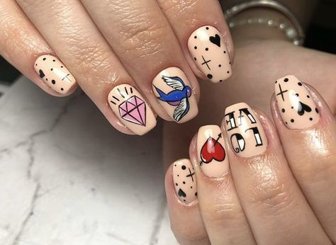 Tattoo Style Nail Art, Tattoo Style Nails, Traditional Tattoo Nail Art, Tattoo Inspired Nails, Traditional Tattoo Nails, Nails Hombre, Tattoo Nail Art, Tattoo Nails, Nail Vibes