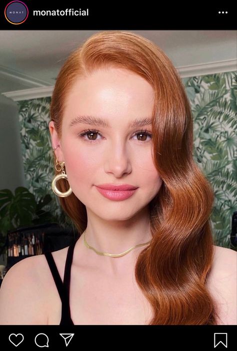 Riverdale Star Madelaine Petsch uses MONAT! If she uses it, then why cant you! Chelsea Houska Hair, Pale Skin Hair Color, Sunkissed Makeup, Redhead Makeup, Formal Hairstyles For Long Hair, Pretty Redhead, Ginger Hair Color, Long Red Hair, Madelaine Petsch