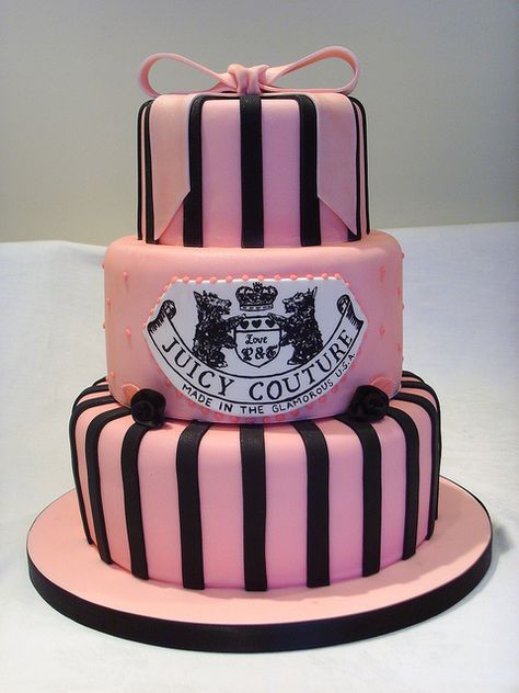 couture cakes | Juicy Couture Birthday Cake | Flickr - Photo Sharing! Juicy Couture Cake, Juicy Couture Birthday, Peanut Butter Brands, Couture Cakes, Superhero Cake, Magic Cake, Sweet 16 Birthday Party, 16 Birthday, Oreo Cake