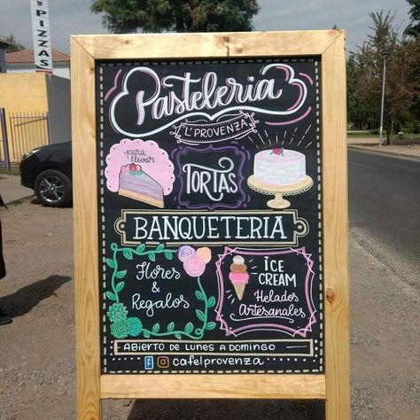 Pizarras Ideas, Chalkboard Restaurant, Cafe Chalkboard, Coffee Shop Signs, Blackboard Art, Restaurant Pictures, Bakery Sign, Chalk Sign, Chalk Lettering