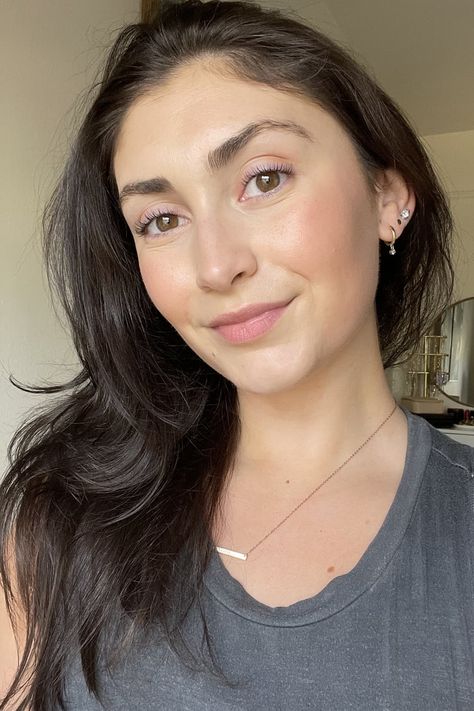 Tiktok Photos, Contour Tricks, Nikkie Tutorial, Minimal Makeup, From Tiktok, Popsugar Beauty, Under Eye Concealer, Eye Concealer, Milk Makeup