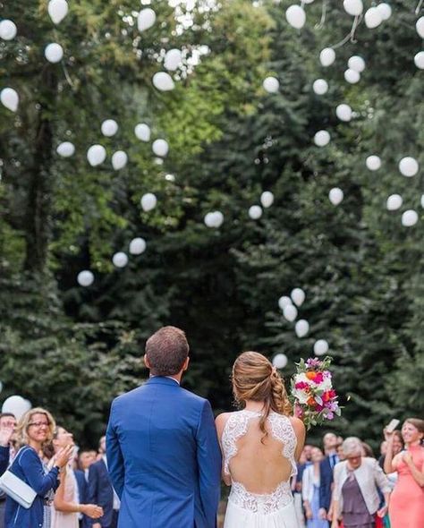 Balloons White, Balloon Release, White Trees, French Wedding, Wedding Balloons, Baby Wedding, Getting Engaged, Wedding Tips, Some Fun