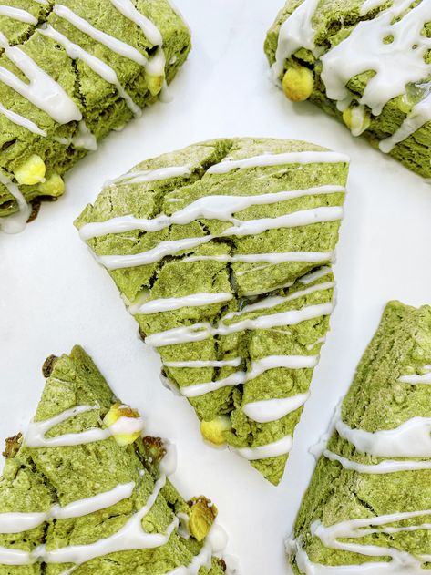 Gf Scones, Matcha Scones, White Chocolate Scones, Matcha White Chocolate, Starbucks Japan, Starbucks Matcha, Gluten Free Scones, Chocolate Scones, Vegan White Chocolate