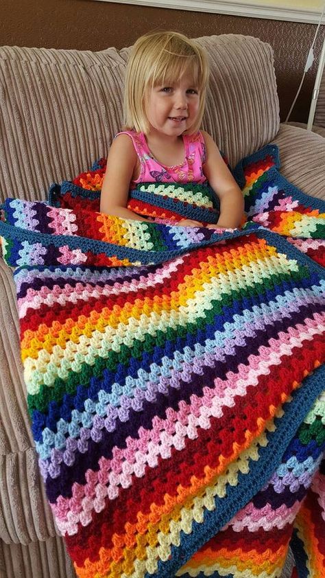 Granny Spike Stitch Blanket in Rainbow - Crochet Easy Patterns Granny Spike Stitch, Crochet Beanie Hat Free Pattern, Crochet Blanket Vintage, Spike Stitch, Granny Stripe Blanket, Crochet Bolero Pattern, Baby Boy Crochet Blanket, Crochet Cardigan Free, Afghans Crochet