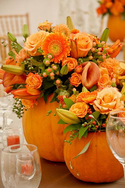 Pumpkin centerpiece. Gorgeous. Thanksgiving Table Settings Simple, Simple Thanksgiving Table, Pumpkin Centerpieces, Thanksgiving Table Settings, Anniversary Ideas, Fabulous Fall, Deco Floral, 50th Wedding, Thanksgiving Decor