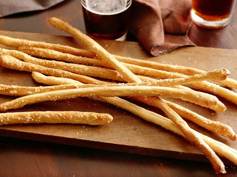 Get this all-star, easy-to-follow Homemade Hard Pretzels recipe from Alton Brown Alton Brown Pretzel Recipe, Hard Pretzels Recipe, Hard Pretzels, How To Make Pretzels, Brown Food, Pretzels Recipe, Pretzel Sticks, Alton Brown, Snack Attack