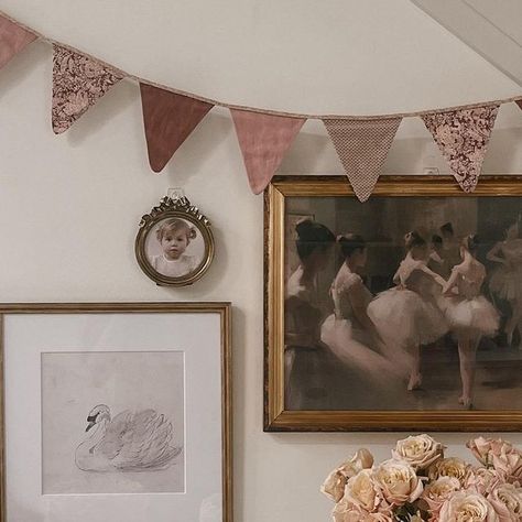 Mandi Nelson on Instagram: "Margot’s “Two-Two” Ballet Party 🦢🩰 this was so hard to narrow down to 10 pictures… I may need to do a reel and another post too" Toddler Ballet Photography, Ballet Baby Shower, Ballet Nursery, Ballet Room, Ballet Party, Big Boy Bedrooms, Twins Birthday, Growing Up Girl, Boy Bedroom Design