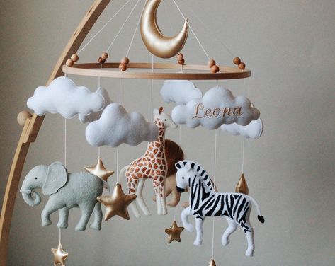 Africa Nursery, Felt Giraffe, Crib Ideas, Animals Africa, Nursery Mobiles, Mobile Ideas, Llama Decor, Moon And Clouds, Baby Mobile Felt