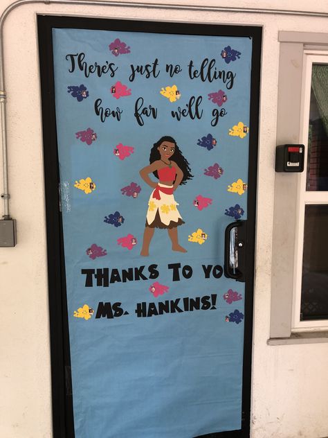 Teacher Appreciation Disney Theme, Moana Door Decoration, Moana Door Decorations Classroom, Moana Classroom Door, Disney Teacher Appreciation Door, Disney Teacher Door, Moana Bulletin Board, Moana Classroom Theme, Disney Teacher Appreciation Week