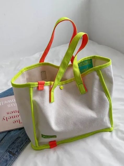 17 Modelos de Bolsas de Tecido: Faça Você Mesmo Bolsas Simples e Funcionais نظارات شمسية, Korean Art, Canvas Shopping Bag, Diy Couture, Purim, Casual Tote, Canvas Texture, Basic Colors, Canvas Tote Bag