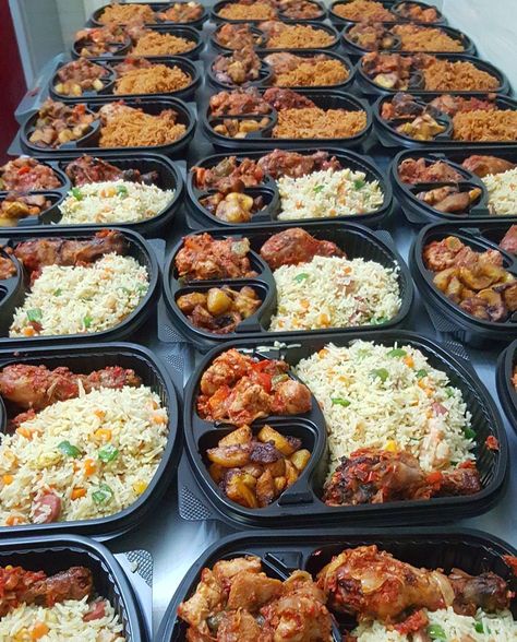 Nigerian Soups, Native Foods, Healthy Lunch Meal Prep, Food And Nutrition, Soul Food Dinner, Jollof Rice, Catering Ideas Food, Outdoor Patio Ideas, Food Pack