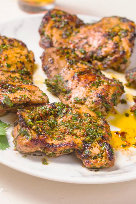 Chimichurri Chicken Thighs Chimichurri Chicken Thighs, Chicken Thighs Baked, Juicy Grilled Chicken, Chimichurri Chicken, Balsamic Vinegar Chicken, Chimichurri Recipe, Recipe Using Chicken, Chimichurri Sauce, Grilled Zucchini