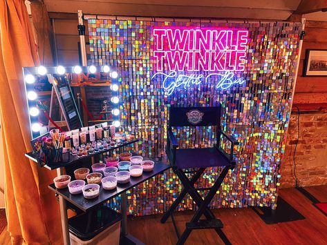 Twinkle Twinkle Glitter Bar - Glitter Artist Glitter And Glam Birthday Party, Wedding Glitter Station, Wedding Glitter Bar, Glitter Station Wedding, Gliter Bar Stand, Glitter Bar Party, Glitter Bar Ideas, Glitter Party Ideas, Glitter Station