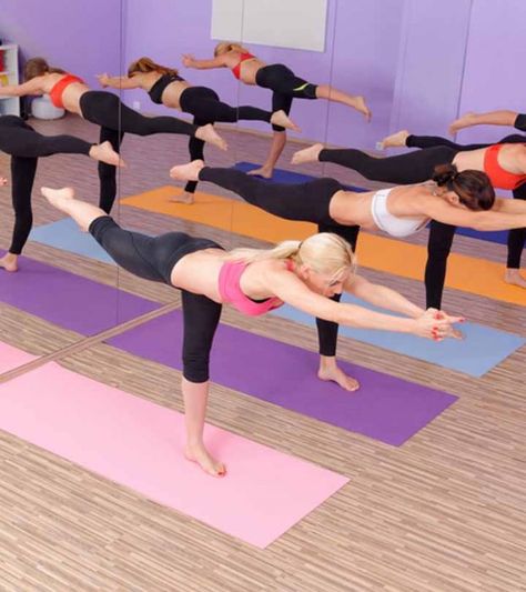 The 26 Bikram Yoga Poses – A Complete Step-By-Step Guide Yoga Arms, Bikram Yoga Poses, Yoga Mudras, Yoga Bikram, Hot Yoga Poses, Yoga Poses For Men, Yoga Vinyasa, Body Action, Poses For Beginners