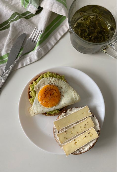 avocado egg camembert breakfast Breakfast Aesthetic, Avocado Egg, Avocado, Egg