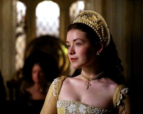 Mary Tudor The Tudors, Queen Mary Tudor, Mary Tudor, Sarah Bolger, Tudor Fashion, The Other Boleyn Girl, Hex Girls, Seshomaru Y Rin, Tudor Dynasty