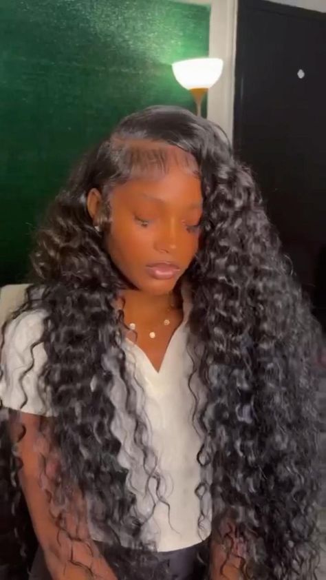 side part curly hair in 2022 Side Part Curly Hair, Part Curly Hair, Front Lace Wigs, Birthday Hairstyles, Quick Weave Hairstyles, Wigs Hair, Girls Hairstyles Braids, Hair Ponytail, Hair Ponytail Styles