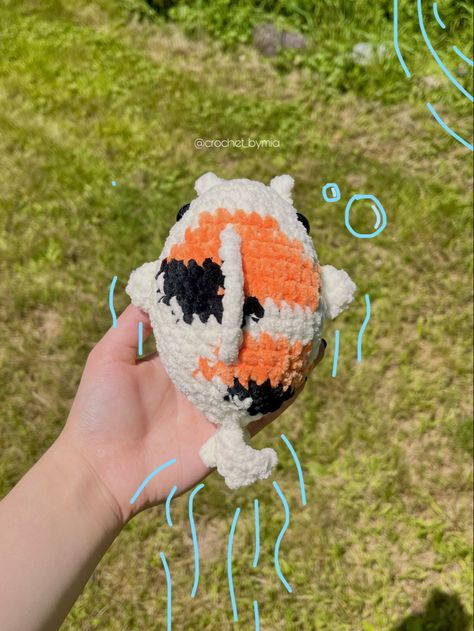 Crochet Coy Fish, Crochet Koi Fish, Fish Plush, Coy Fish, Crocheted Stuff, Crochet Whale, Stuff Animals, Cute Squishies, Crochet Strawberry