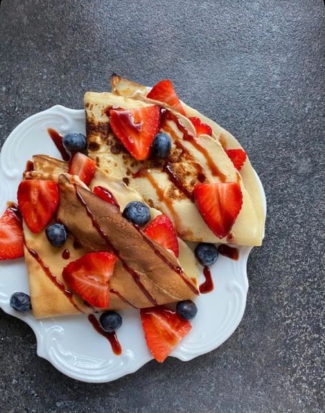 Home / Twitter Aesthetic Crepes, Crepes Aesthetic, Crepes And Waffles, Food Content, Tasty Pancakes, Food Babe, Healthy Lifestyle Food, Inspiration Instagram, Buffet Food